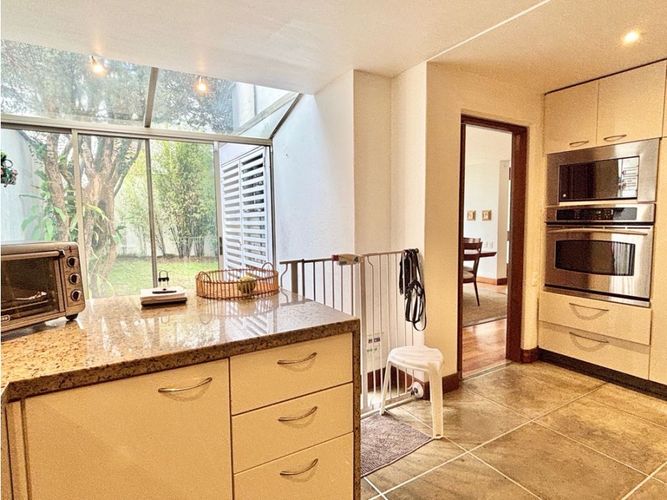 Casa en venta en Santa Barbara Alta, Bogotá · foto 11 de 24