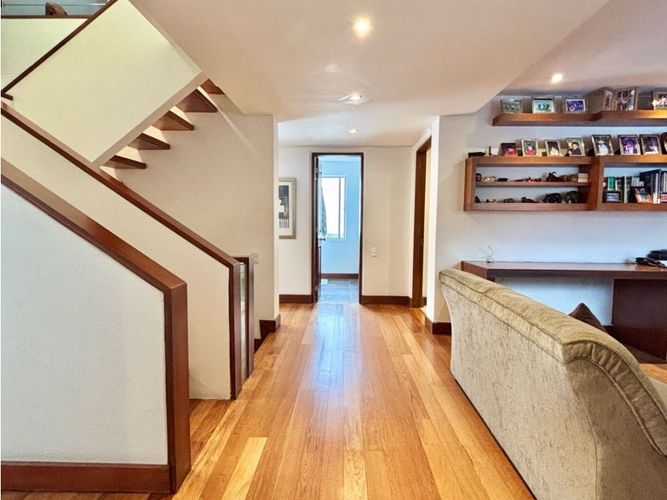 Casa en venta en Santa Barbara Alta, Bogotá · foto 17 de 24