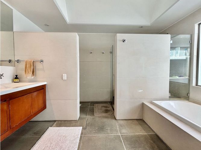 Casa en venta en Santa Barbara Alta, Bogotá · foto 22 de 24