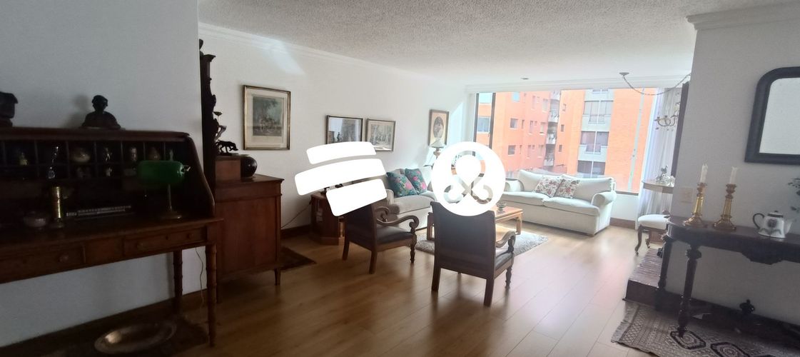 Apartamento de 3 alcobas en venta en Chapinero, Bogotá, 136 m² · foto 4 de 24