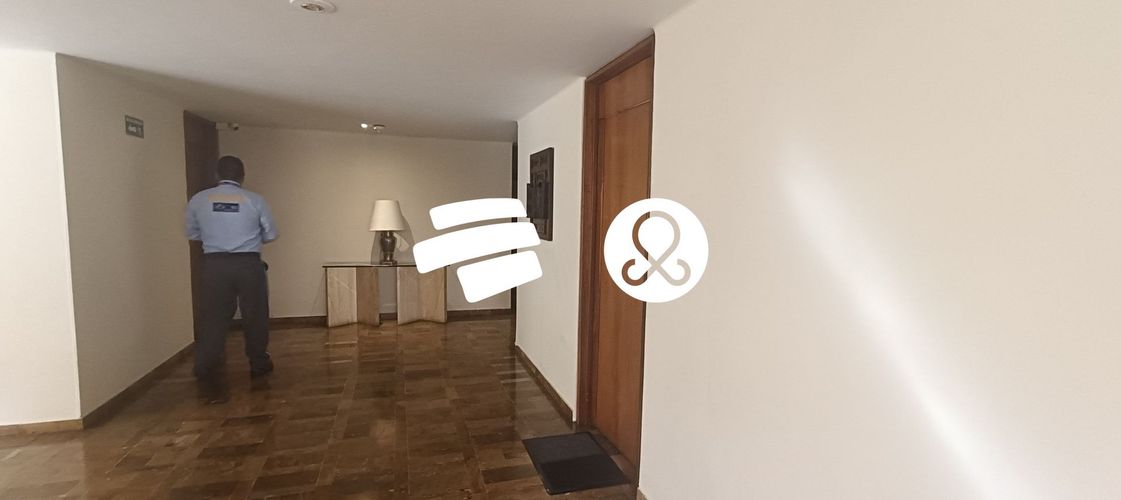 Apartamento de 3 alcobas en venta en Chapinero, Bogotá, 136 m² · foto 10 de 24