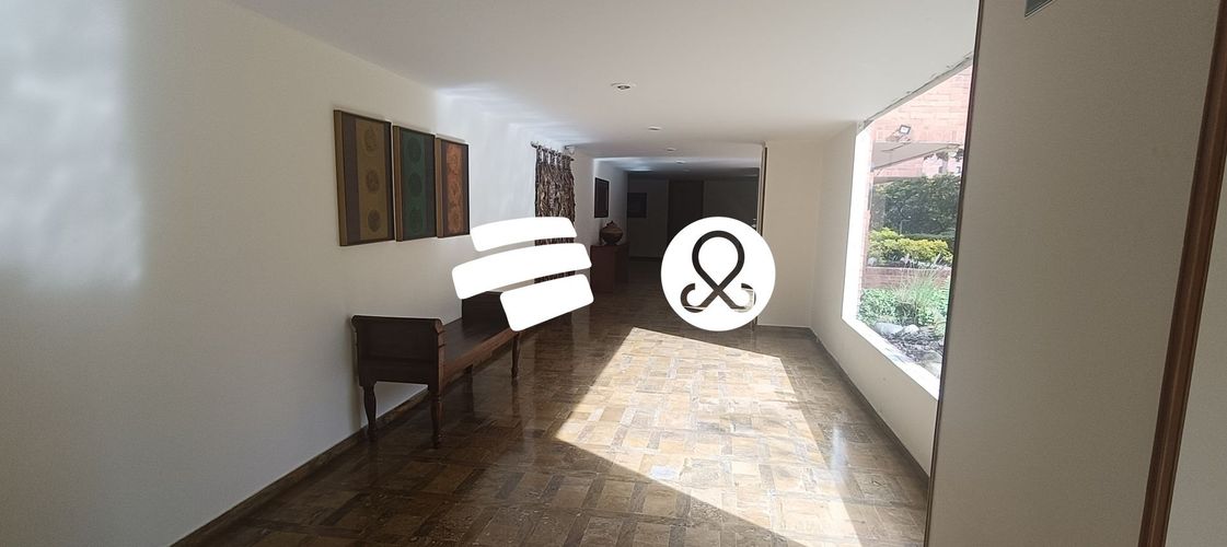 Apartamento de 3 alcobas en venta en Chapinero, Bogotá, 136 m² · foto 21 de 24