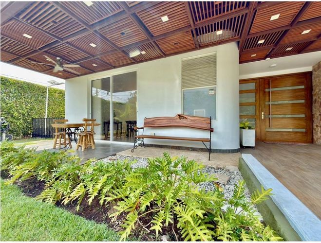 Casa de 5 alcobas en venta en Las Mercedes, Jamundí, 374 m² · foto 24 de 24
