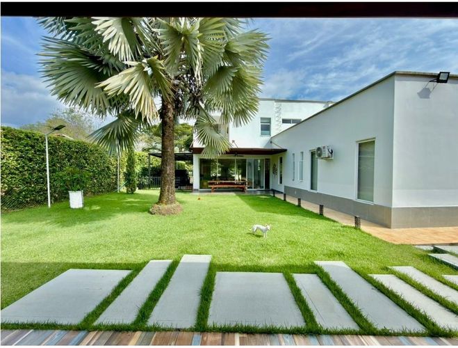 Casa de 5 alcobas en venta en Las Mercedes, Jamundí, 374 m² · foto 6 de 24