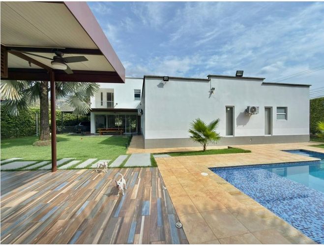 Casa de 5 alcobas en venta en Las Mercedes, Jamundí, 374 m² · foto 4 de 24