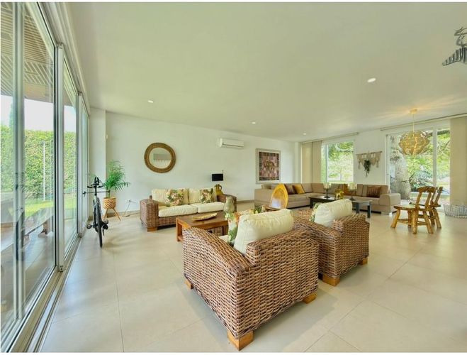 Casa de 5 alcobas en venta en Las Mercedes, Jamundí, 374 m² · foto 9 de 24