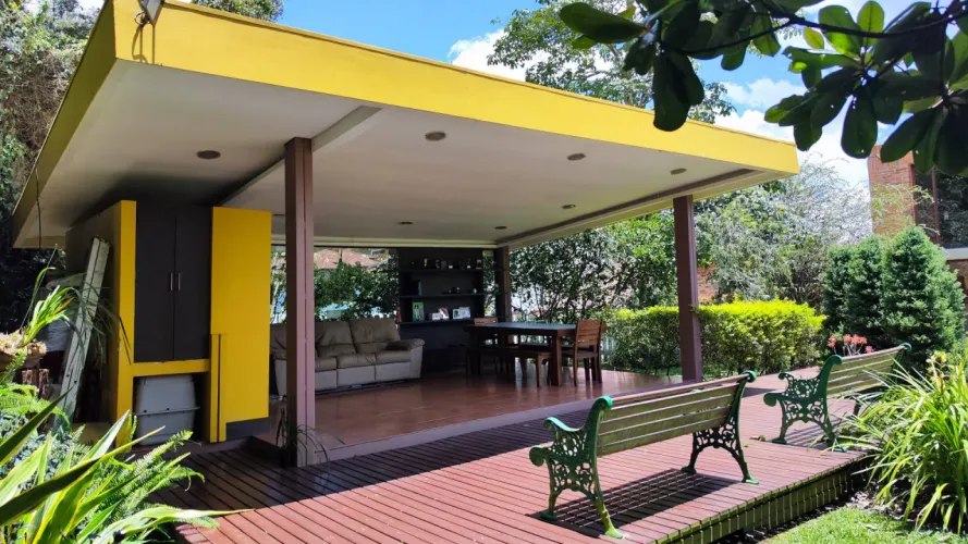Casa de 3 alcobas en venta en El Retiro, 1078 m² · foto 2 de 20