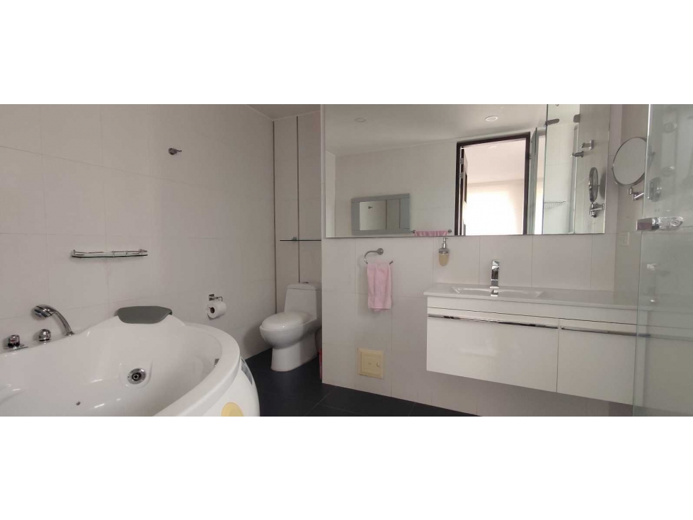 Apartamento en venta en Santa Barbara, Bogotá · foto 17 de 22