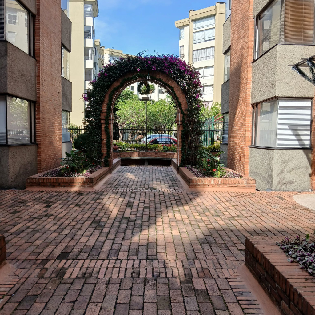 Apartamento en venta en La Castellana, Bogotá · foto 7 de 15
