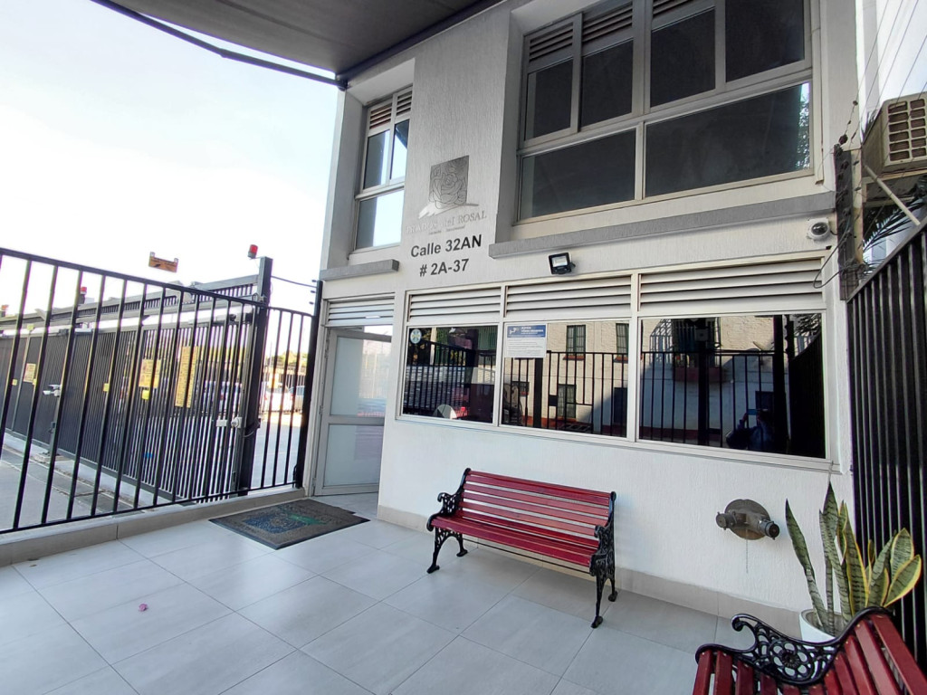 Apartment for rent in Prados del norte, Cali