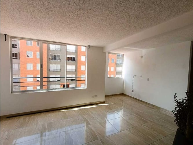 $245.000.000 en Porto Bello