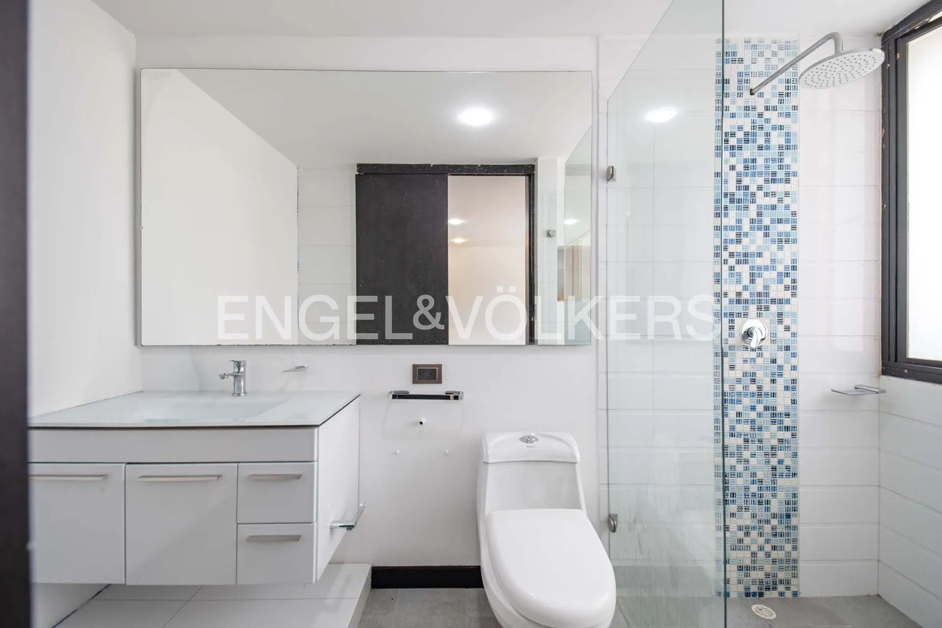Casa en venta en Cerros De Suba, Bogotá · foto 17 de 23