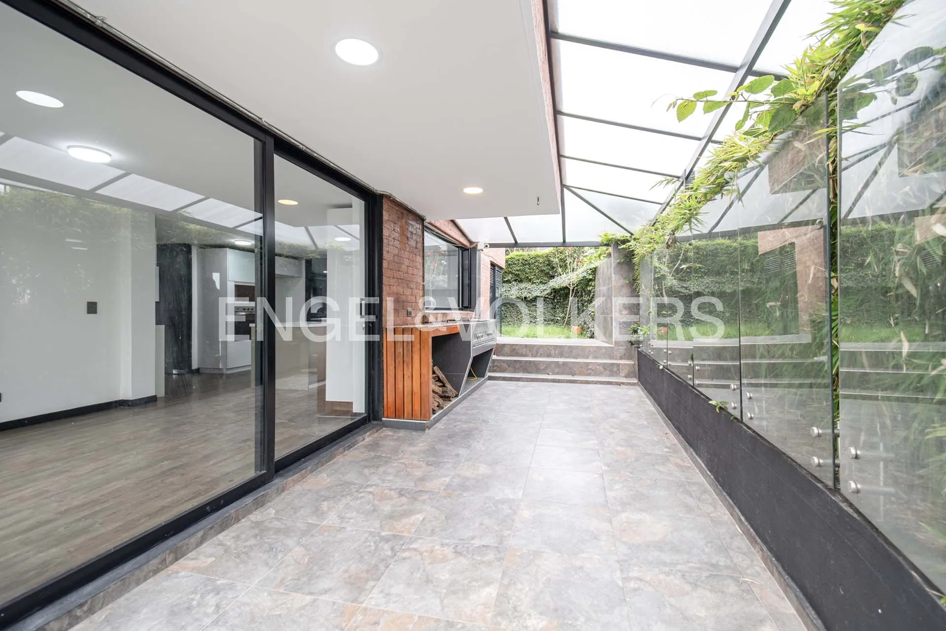 Casa en venta en Cerros De Suba, Bogotá · foto 8 de 23