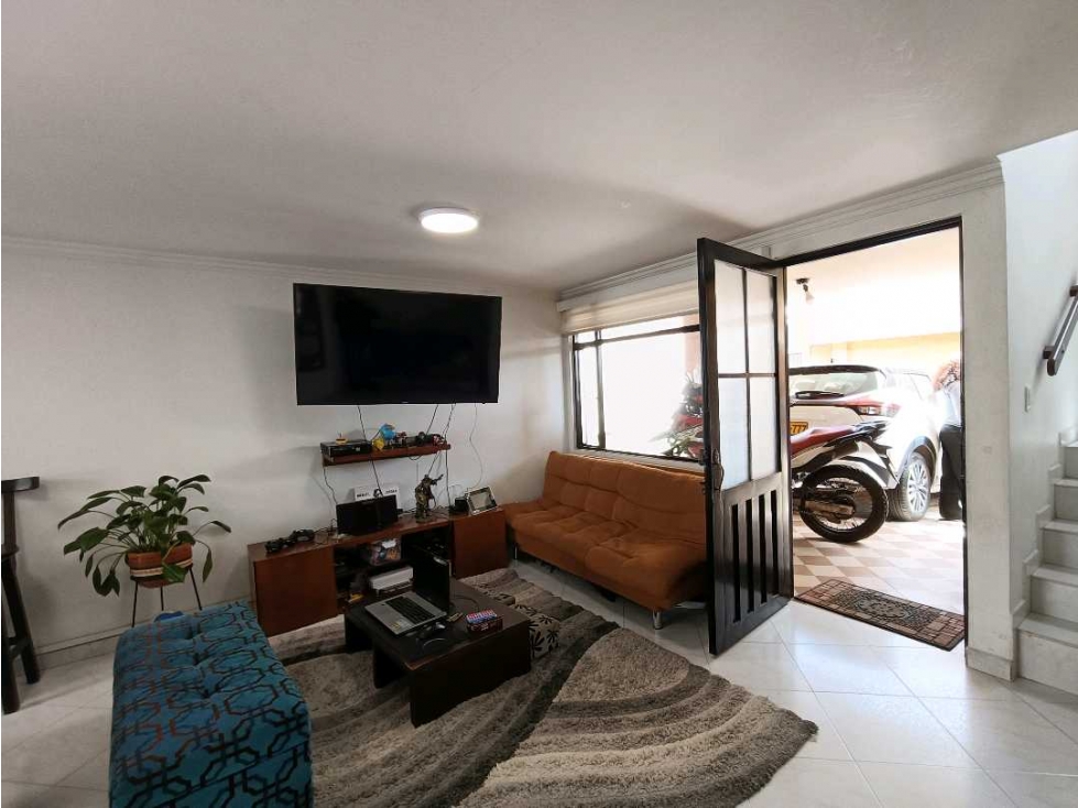 Casa en venta en Ub Lindarajas De Chia, Chía · foto 2 de 22