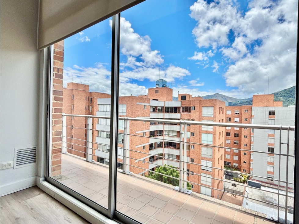 Apartamento en venta en Chico Norte, Bogotá · foto 2 de 17