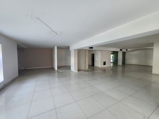 Local en arriendo en Altos Del Prado, Barranquilla, 946 m² · foto 3 de 16