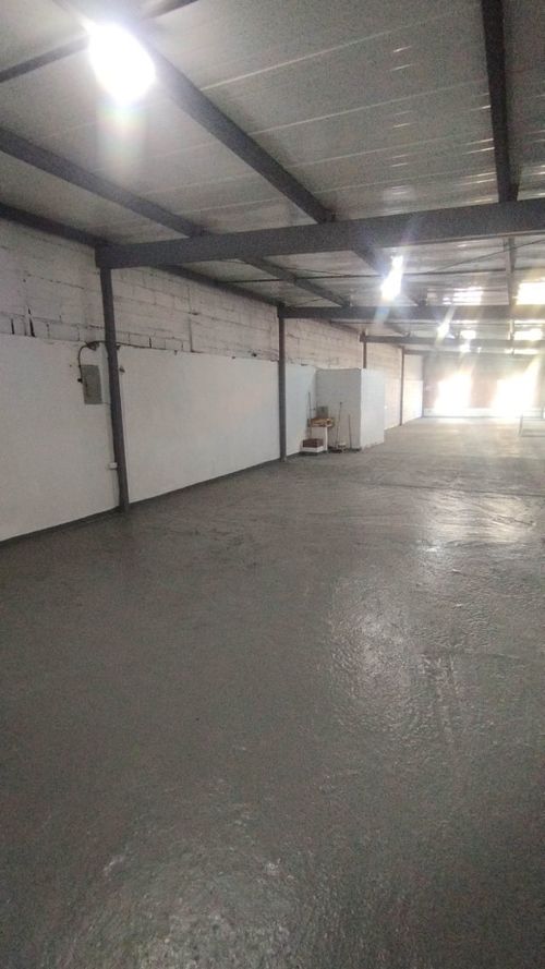 Bodega en venta en Cristo Rey, Medellín, 170 m² · foto 3 de 7