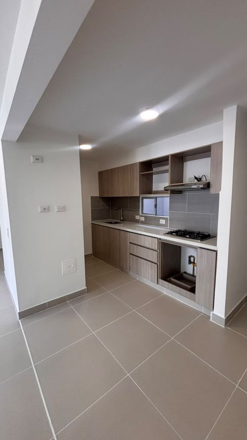 Apartamento de 3 alcobas en arriendo en Ub. Altos De Parque, Barranquilla, 85 m² · foto 8 de 24