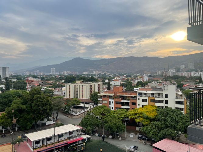 Apartaestudio en venta en La Flora, Cali, 45 m² · foto 3 de 19