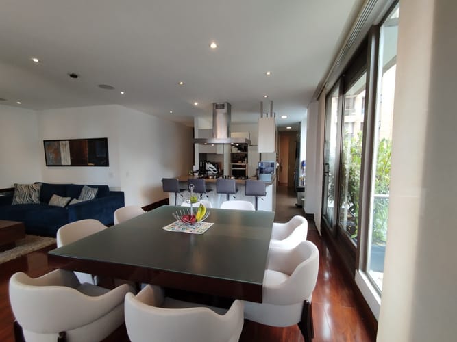 Apartamento de 3 alcobas en venta en Chicó Navarra, Bogotá, 155 m² · foto 7 de 24