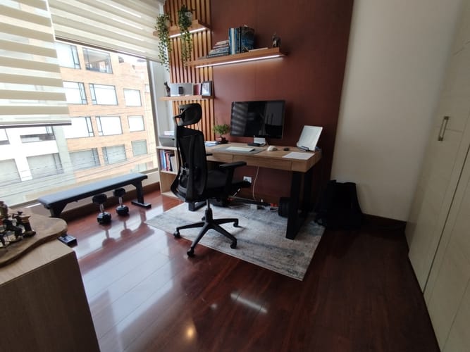 Apartamento de 3 alcobas en venta en Chicó Navarra, Bogotá, 155 m² · foto 21 de 24