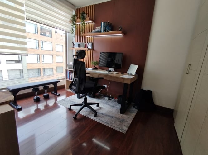 Apartamento de 3 alcobas en venta en Chicó Navarra, Bogotá, 155 m² · foto 22 de 24