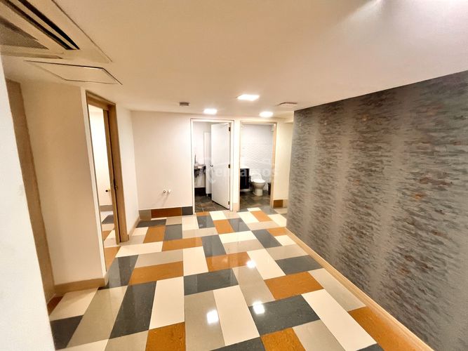 Local en arriendo en Santa Maria De Los Angeles, Medellín, 205 m² · foto 8 de 24