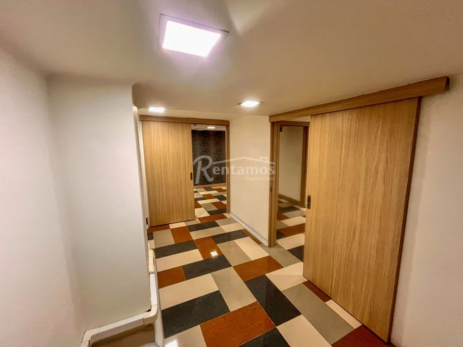 Local en arriendo en Santa Maria De Los Angeles, Medellín, 205 m² · foto 13 de 24