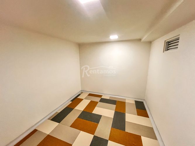 Local en arriendo en Santa Maria De Los Angeles, Medellín, 205 m² · foto 20 de 24