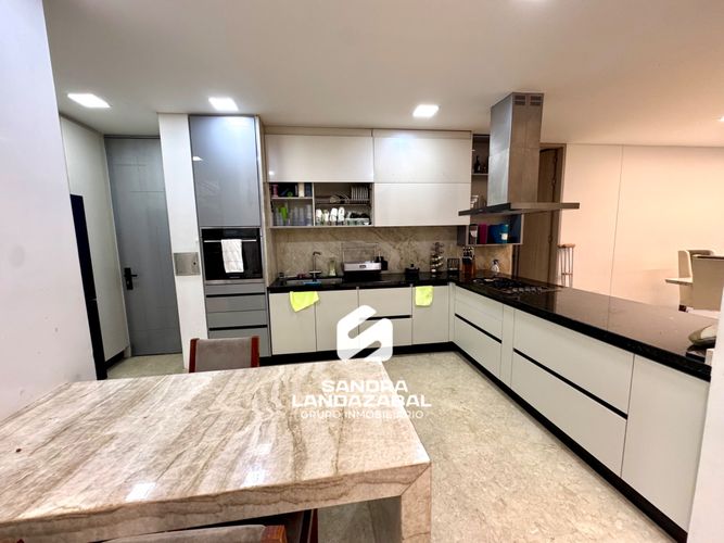 Casa de 5 alcobas en venta en Cañaveral, Floridablanca, 400 m² · foto 5 de 24