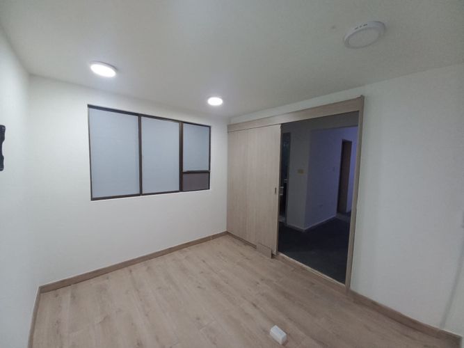 Oficina en arriendo en San Vicente, Cali, 100 m² · foto 3 de 13