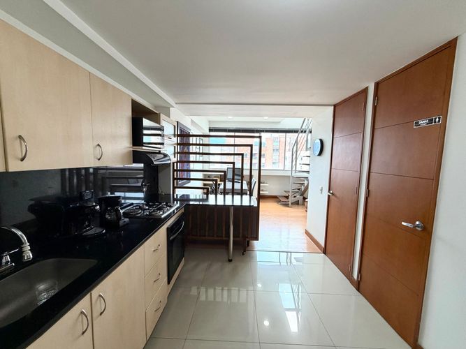 Apartaestudio en venta en Santa Maria De Los Angeles, Medellín, 54 m² · foto 2 de 18
