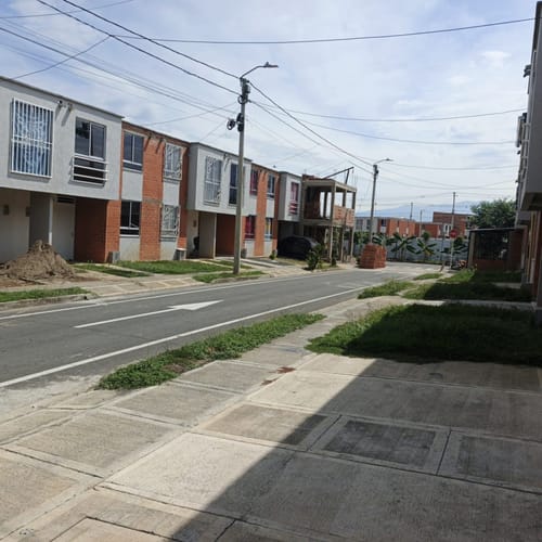 Casa de 2 alcobas en arriendo en Paso De La Bolsa, Jamundí, 60 m² · foto 2 de 16