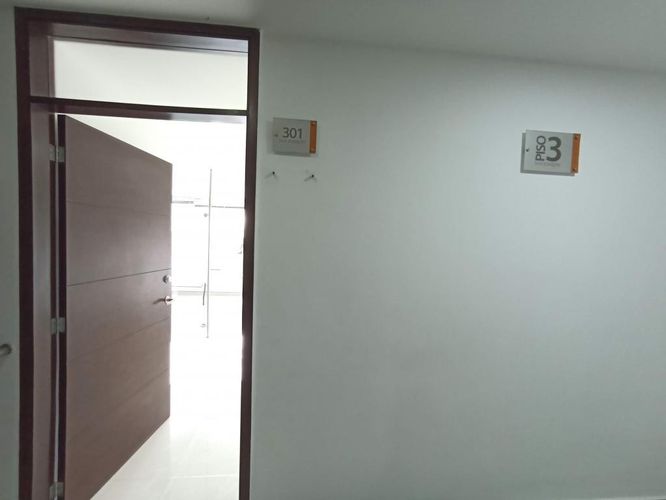 Oficina en arriendo en San Fernando Viejo, Cali, 71 m² · foto 4 de 13