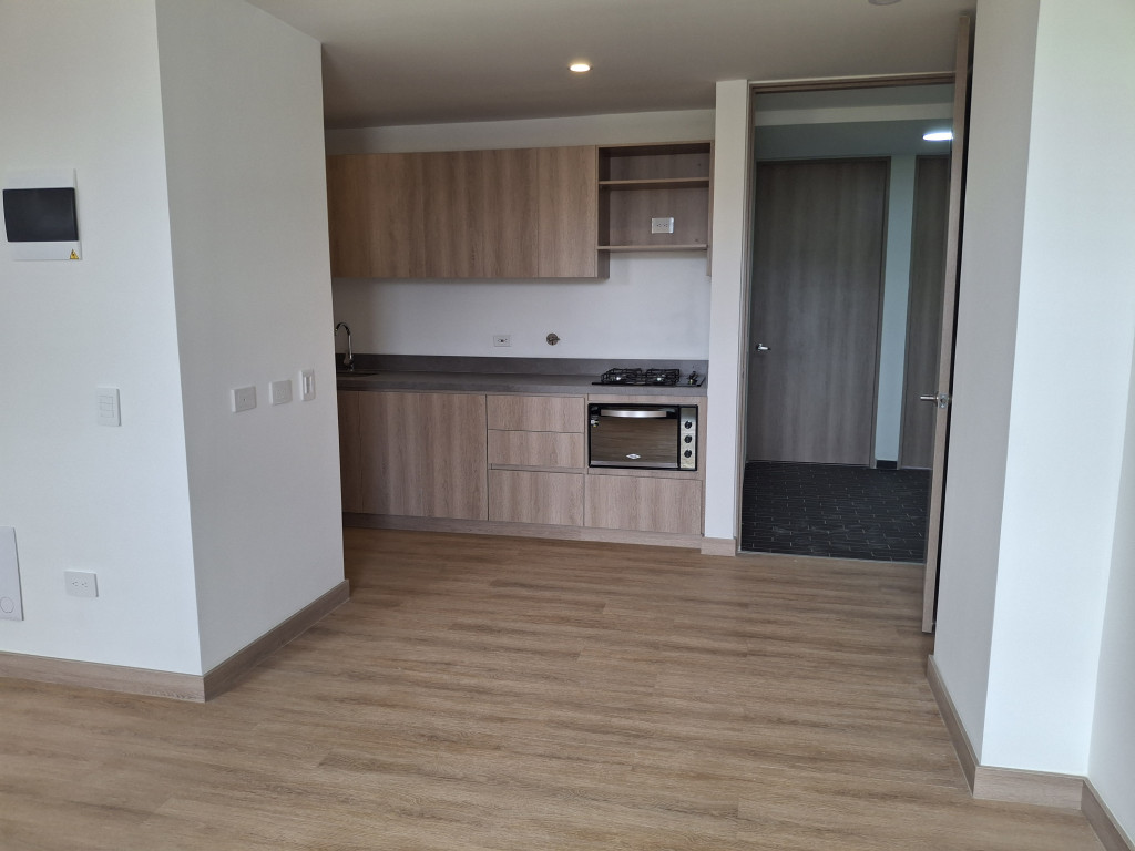 Apartamento en arriendo en La Ceja · foto 2 de 21