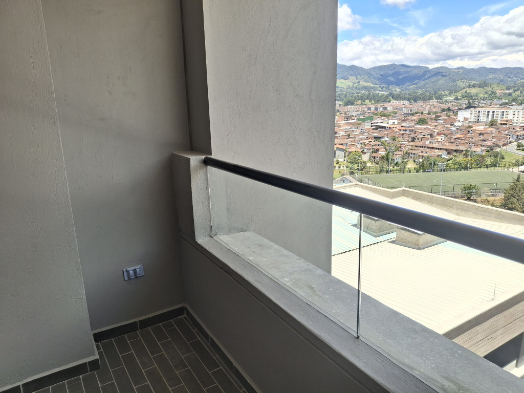 Apartamento en arriendo en La Ceja · foto 9 de 21