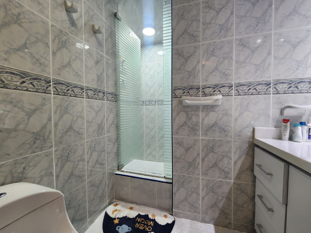Apartamento en venta en Santa Barbara Central, Bogotá · foto 8 de 17