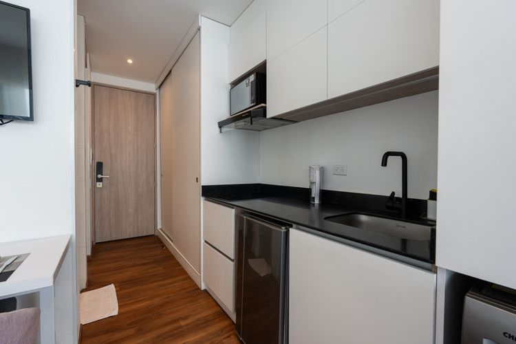 Apartaestudio en venta en Chico, Bogotá, 18 m² · foto 14 de 24