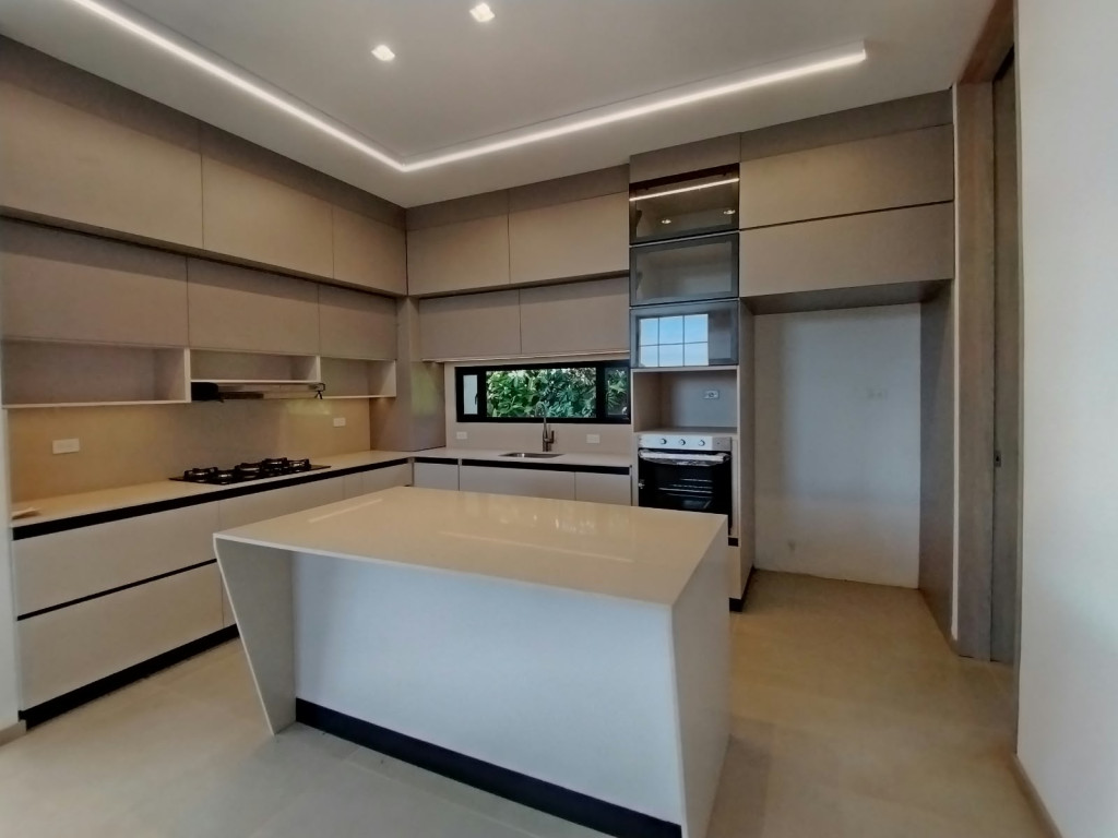Casa en Arriendo en Puente pelaez, El Retiro - 3