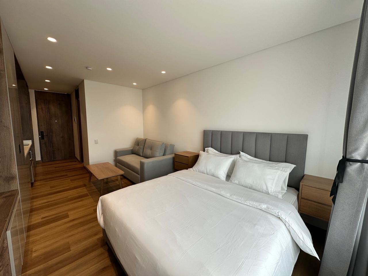 Apartaestudio en arriendo en Chicó Alto, Bogotá · foto 5 de 8