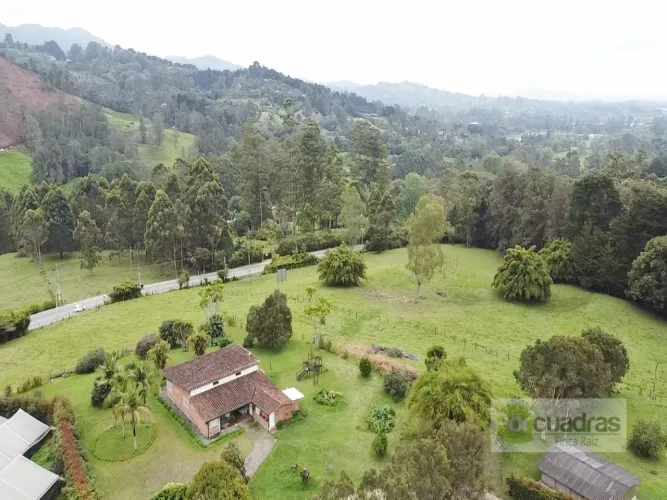 Lote en venta en Guayabito, Rionegro, 52400 m² · foto 7 de 10