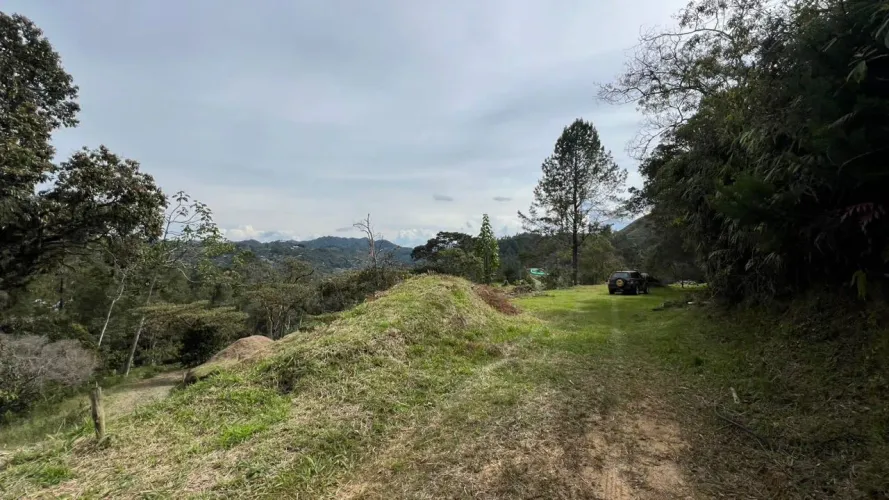 Lote en venta en Tablacito, Rionegro, 5000 m² · foto 9 de 15