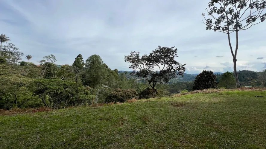 Lote en venta en Tablacito, Rionegro, 5000 m² · foto 12 de 15