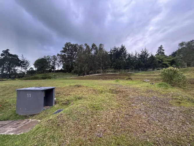 Lote en venta en Guayabito, Rionegro, 2169 m² · foto 2 de 7