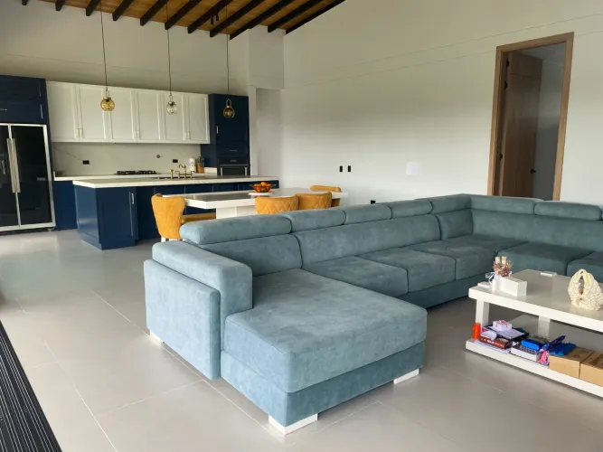 Casa de 3 alcobas en venta en Pantanillo, El Retiro, 1680 m² · foto 5 de 24