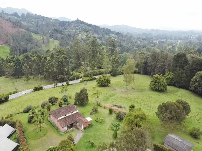 Lote en venta en Guayabito, Rionegro, 41000 m² · foto 6 de 10