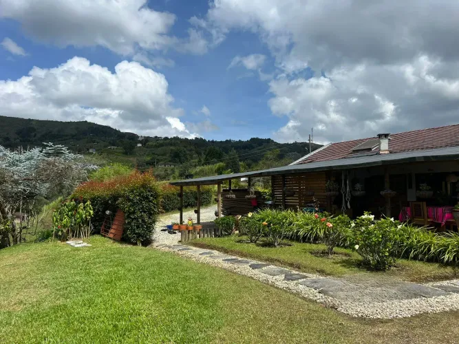 Casa de 4 alcobas en venta en La Mosquita, Guarne · foto 6 de 24