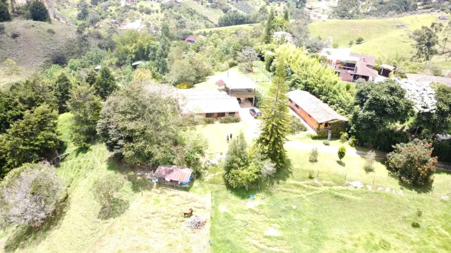 Finca en venta en Fontibon, Rionegro, 35259 m² · foto 23 de 24