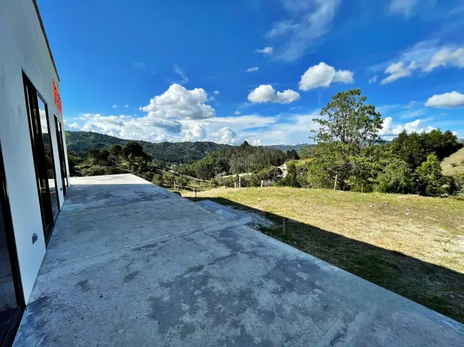 Finca en venta en El Porvenir, Rionegro, 10000 m² · foto 10 de 17