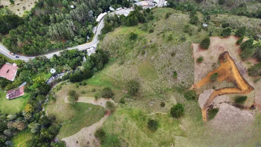 Lote en venta en El Retiro, 90000 m² · foto 2 de 15